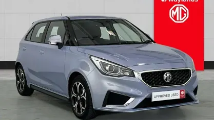 Używany MG MG3 Exclusive 106 KM (77 kW) 2023 Srebrny Hatchback