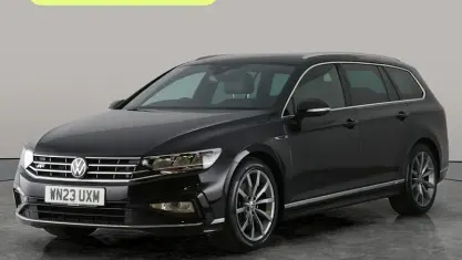 Used VW Passat R-line 150 HP (110 kW) 2023 Black Estate