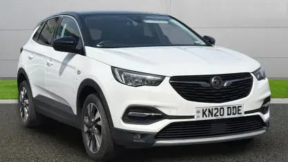 Second-hand Vauxhall Grandland X SRi 131 CP (96 kW) 2020 Alb SUV