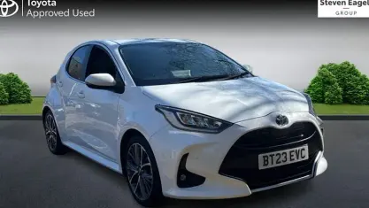 Used Toyota Yaris 116 HP (85 kW) 2023 White Hatchback
