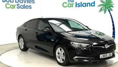 Used Vauxhall Insignia Design Edition 165 HP (121 kW) 2020 Hatchback