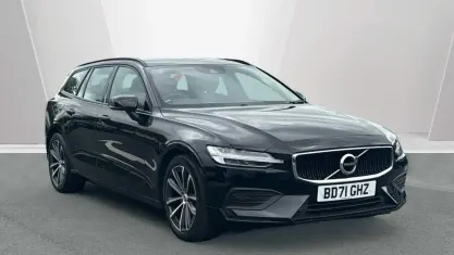 Used Volvo V60 Momentum 197 HP (144 kW) 2021 Estate
