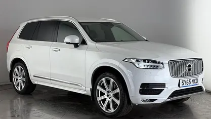 Used Volvo XC90 Inscription 225 HP (165 kW) 2015 White SUV
