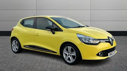Used 2015 Renault Clio IV Dynamique Hatchback | £6,995 (Fair price)
