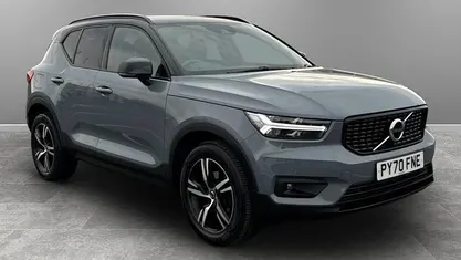 Used Volvo XC40 R-Design 163 HP (119 kW) 2021 SUV