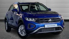 Ravenna blue Used 2025 VW T-Roc Life SUV | £21,650 (Fair price)