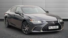 Mercury grey Used 2023 Lexus ES300H Sedan | £29,495 (Fair price)