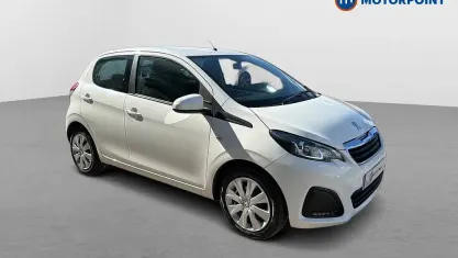 Used Peugeot 108 Active 68 HP (50 kW) 2017 White Hatchback
