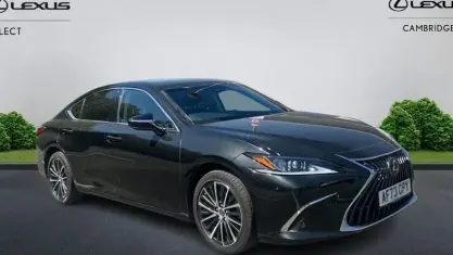 Begagnad Lexus ES300H 218 HK (160 kW) 2021 Sedan