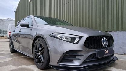 Begagnad Mercedes A35 AMG Executive 306 HK (225 kW) 2022 Halvkombi
