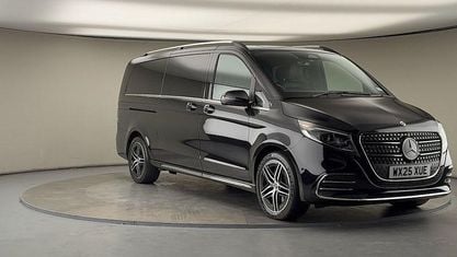 Used Mercedes V220 Premium 163 HP (119 kW) 2025 Obsidian black MPV