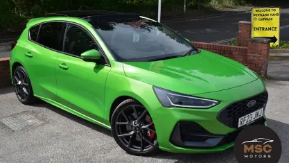 Begagnad Ford Focus ST 280 HK (205 kW) 2023 Grön Halvkombi
