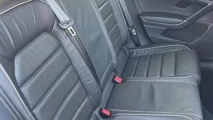 Used 2018 VW Golf VII R Estate | £27,999