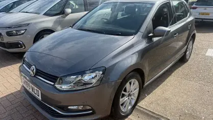 Used VW Polo SE 90 HP (66 kW) 2015 Grey Hatchback