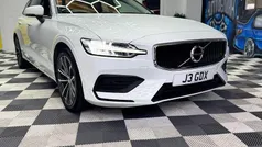 Used 2022 Volvo V60 Momentum Estate | £22,500 (Fair price)