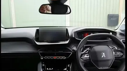 Used Peugeot 208 Allure+ 102 HP (75 kW) 2023 Grey Hatchback