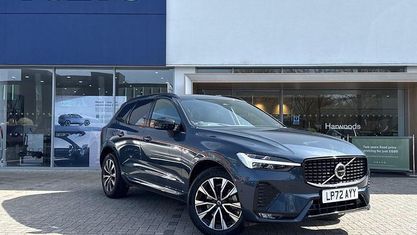 Begagnad Volvo XC60 Plus 197 HK (144 kW) 2022 SUV