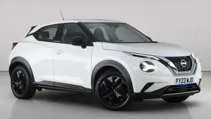 Used Nissan Juke Acenta 114 HP (83 kW) 2023 White SUV