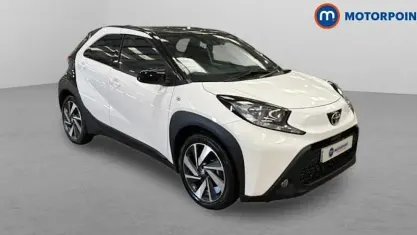 Used Toyota Aygo X 72 HP (52 kW) 2024 White SUV