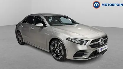 Begagnad Mercedes A180 AMG Line Premium 116 HK (85 kW) 2019 Sedan