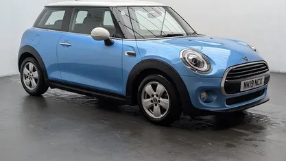 Used 2021 Mini Cooper Classic Hatchback | £10,650 (Super price)