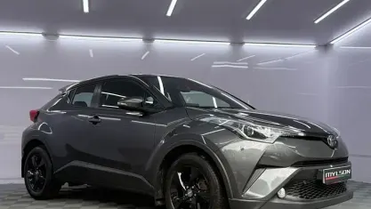 Used Toyota C-HR 116 HP (85 kW) 2019 Grey SUV