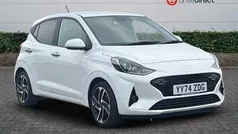 Special solid paint atlas white Used 2024 Hyundai i10 Premium Hatchback | £14,916 (Fair price)