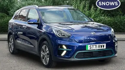 Used Kia e-Niro 150 kW (204 HP) 2022 Blue SUV
