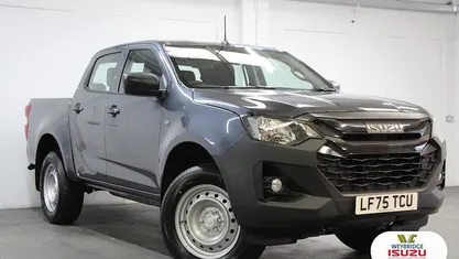 Used Isuzu D-Max 165 HP (121 kW) 2024 Cabriolet