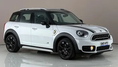 Used Mini Cooper S Classic 224 HP (164 kW) 2020 Hatchback