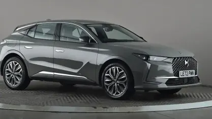 Usado DS Automobiles DS4 Trocadero 131 CV (96 kW) 2023 Gris SUV
