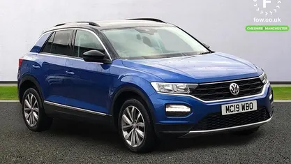 Blue Used 2019 VW T-Roc Design SUV | £13,099 (Fair price)
