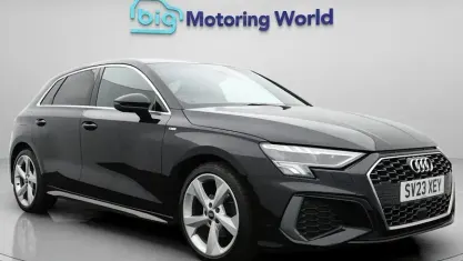 Begagnad Audi A3 Sportback S-Line 110 HK (80 kW) 2023 Svart Halvkombi