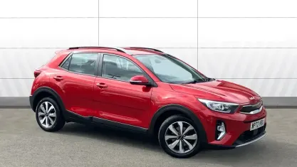 Używany Kia Stonic 101 KM (74 kW) 2023 Czerwony SUV