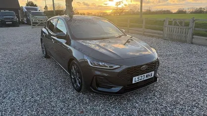 Used Ford Focus ST-Line 120 HP (88 kW) 2022 Hatchback