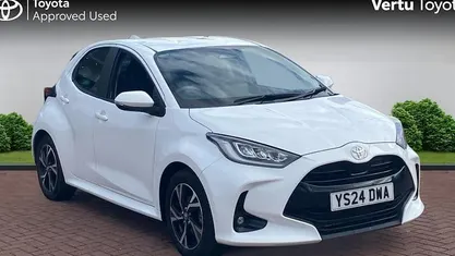 Used Toyota Yaris Hybrid Design 116 HP (85 kW) 2026 Hatchback