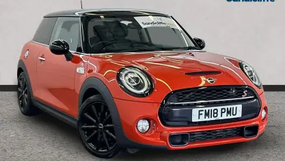 Used Mini Cooper S Hatch 192 HP (141 kW) 2018 Orange Hatchback