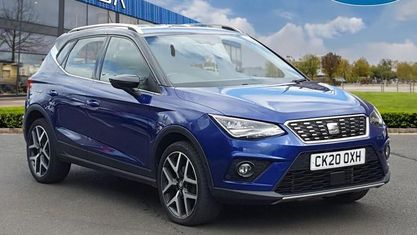 Używany Seat Arona XCELLENCE Lux 95 KM (69 kW) 2020 Niebieski SUV