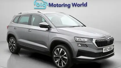 Gebraucht Skoda Karoq SE L 150 PS (110 kW) 2024 Grau SUV