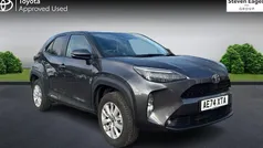 Used 2025 Toyota Yaris Hybrid Estate | £24,275 (Fair price)