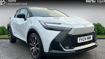 Used 2025 Toyota C-HR Sport SUV | £27,793 (Fair price)
