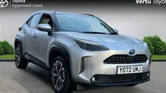 Used 2025 Toyota Yaris Hybrid Estate | £23,345 (Fair price)