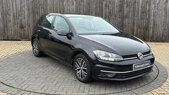 Used 2018 VW Golf VII SE Hatchback | £12,299 (Fair price)