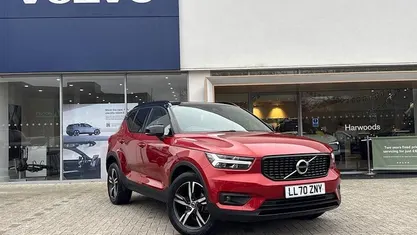 Used Volvo XC40 R-Design 163 HP (119 kW) 2021 SUV