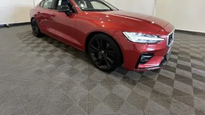 Begagnad Volvo S60 R-Design 250 HK (183 kW) 2019 Sedan