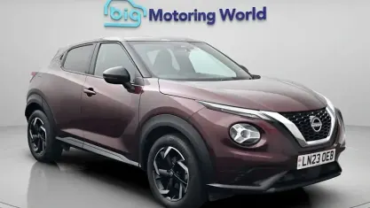 Gebraucht Nissan Juke N-Connecta 114 PS (83 kW) 2023 Rot SUV