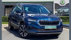 Petrol blue metallic Used 2022 Skoda Karoq SE L SUV | £18,285 (Fair price)