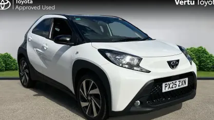 Used Toyota Aygo X 72 HP (52 kW) 2025 White SUV