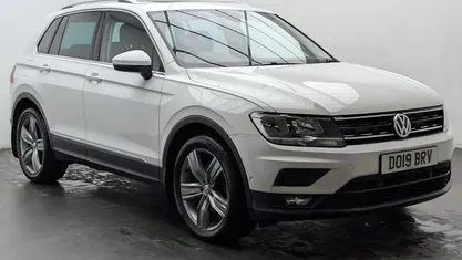 White Used 2019 VW Tiguan Match SUV | £14,150 (Fair price)