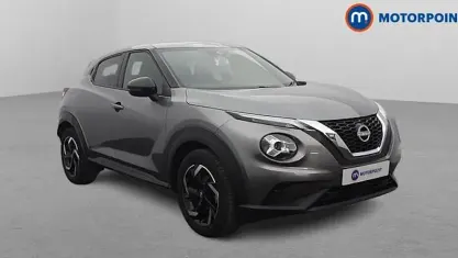 Used Nissan Juke N-Connecta 114 HP (83 kW) 2023 Grey SUV